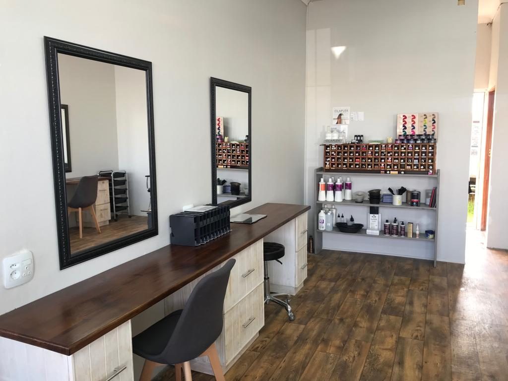 Colour bar at Hair Junction